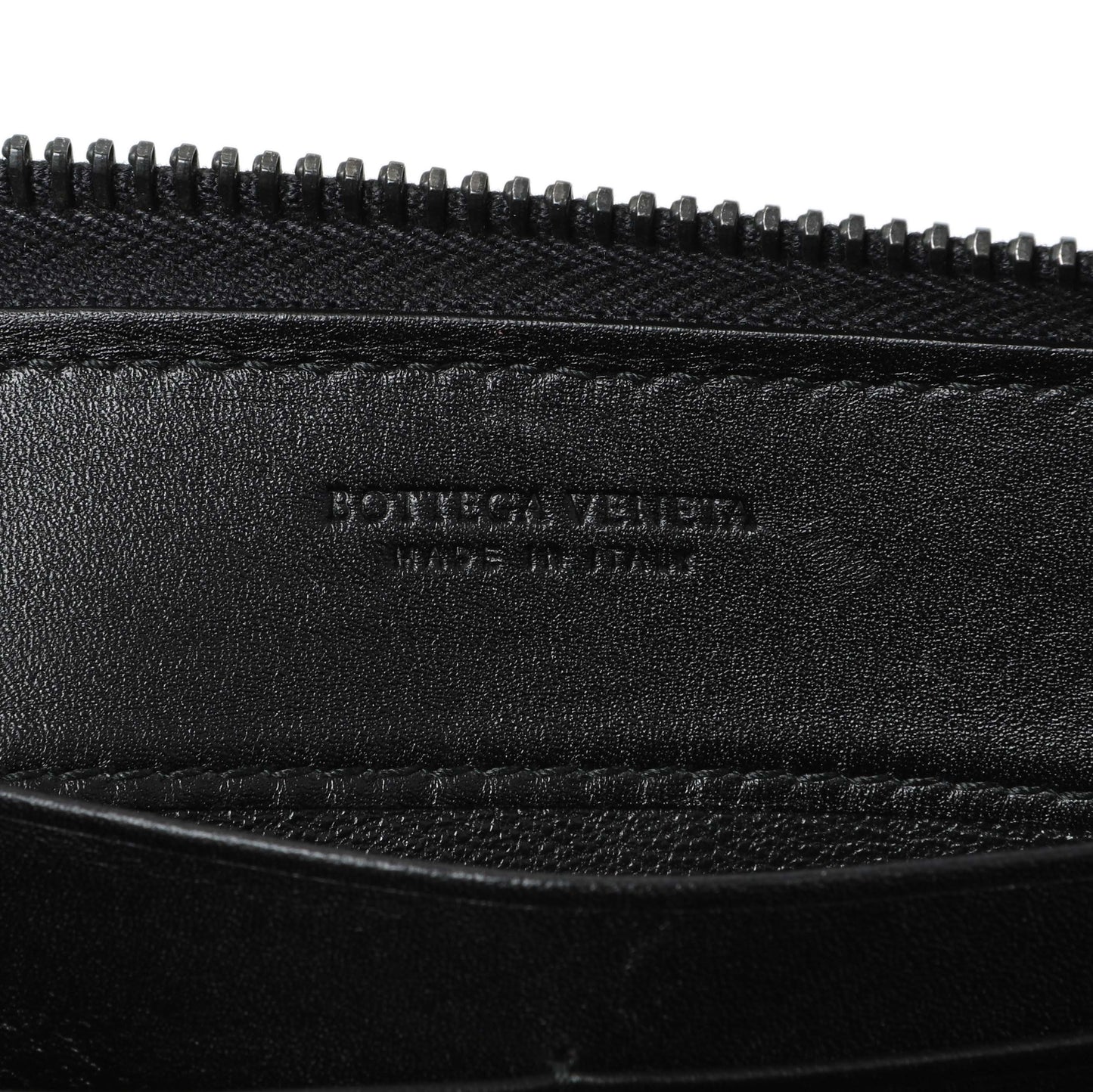Exclusive Bottega Veneta Black Nappa Intrecciato Zip Around Wallet — Detail View