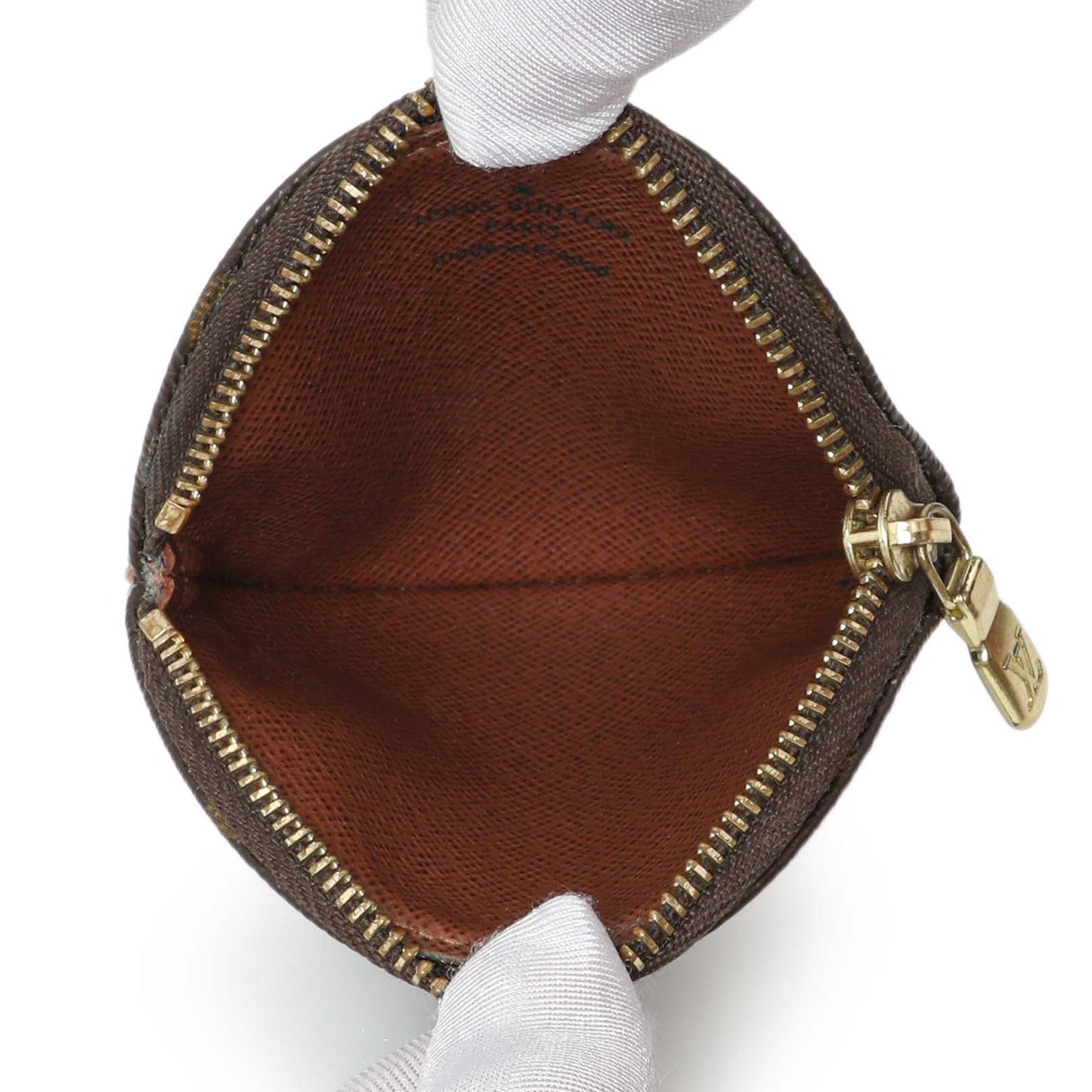Exclusive Louis Vuitton Monogram Round Coin Purse — Top View