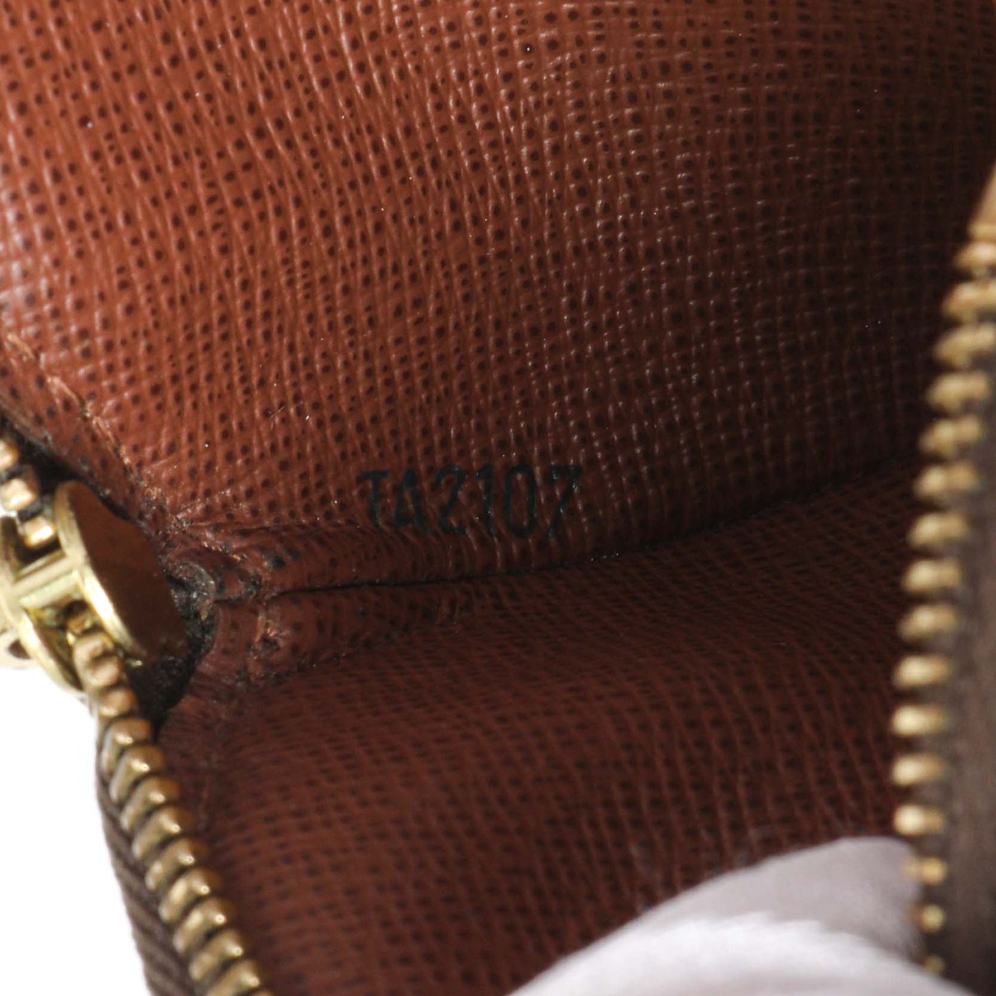 Exclusive Louis Vuitton Monogram Round Coin Purse — Lifestyle View