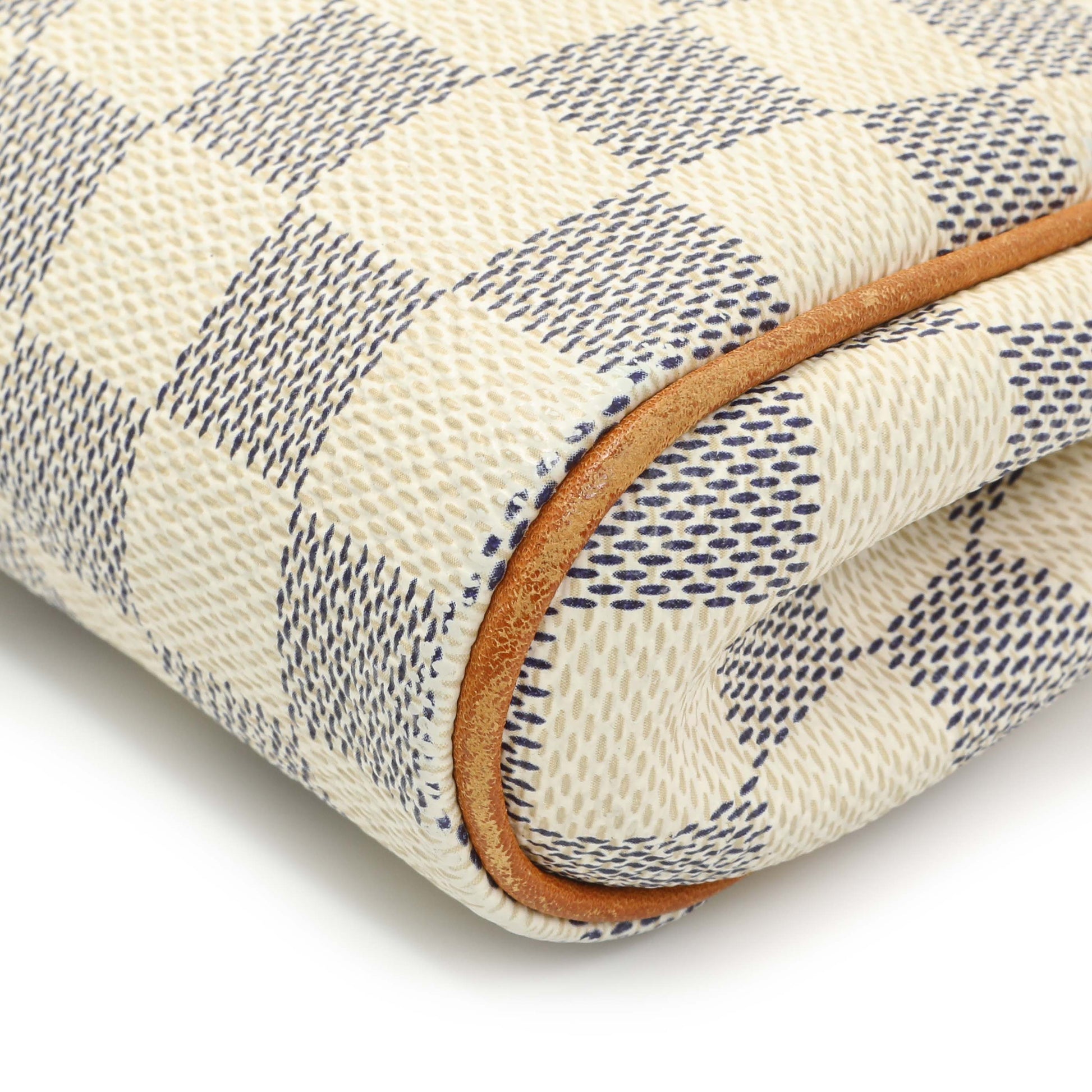 Exclusive Louis Vuitton Damier Azur Eva Clutch — Alternate View 7