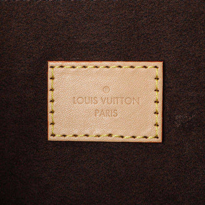 Exclusive Louis Vuitton Monogram Pochette Metis — Detail View