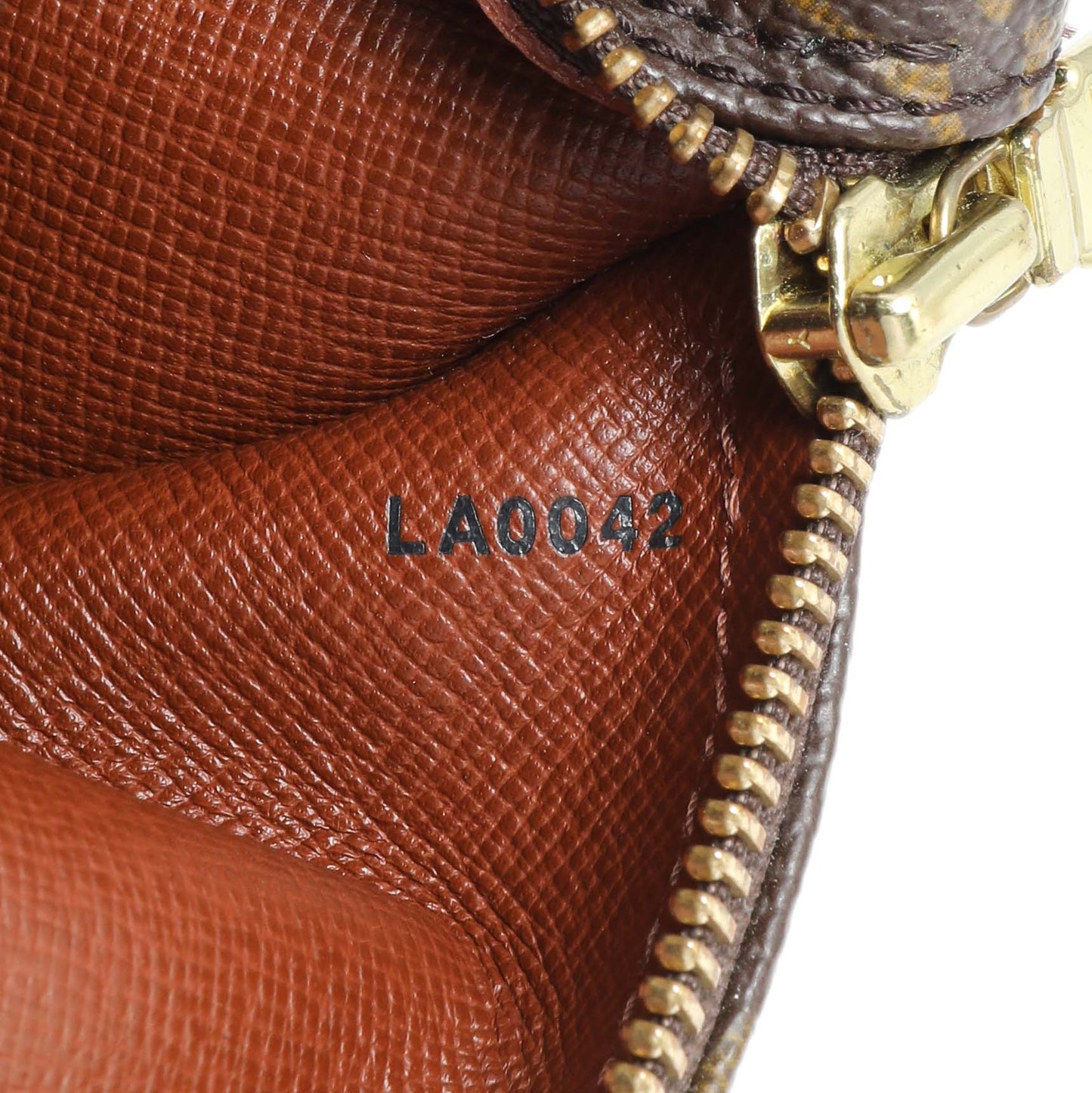 Exclusive Louis Vuitton Monogram Papillon 26 — Lifestyle View