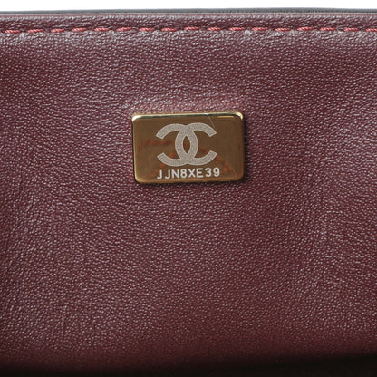 Exclusive Chanel Black Quilted Aged Calfskin 2.55 Reissue Flap 225 — Lifestyle View