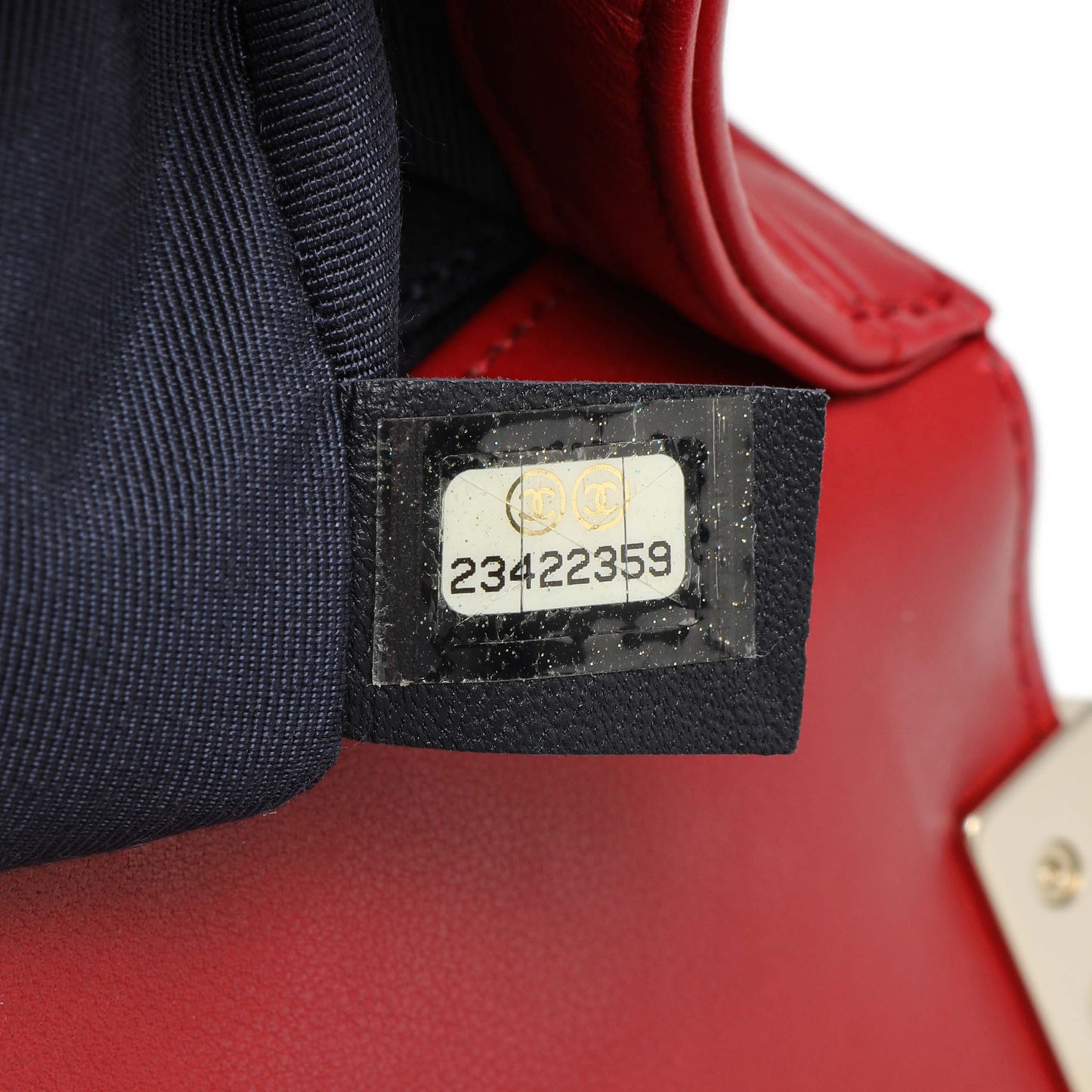 Exclusive Chanel Red Chevron Quilted Lambskin Medium Boy Flap — Alternate View 7