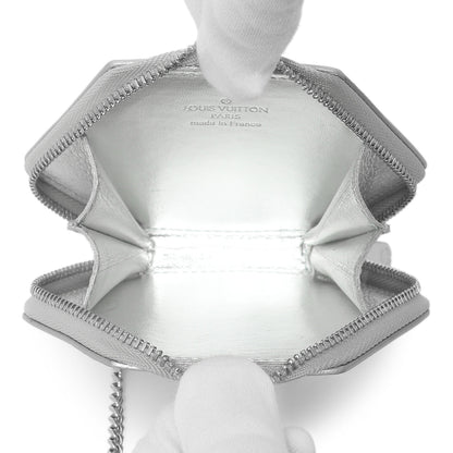 Exclusive Louis Vuitton Vernis Flocon Snowflake Coin Purse — Top View