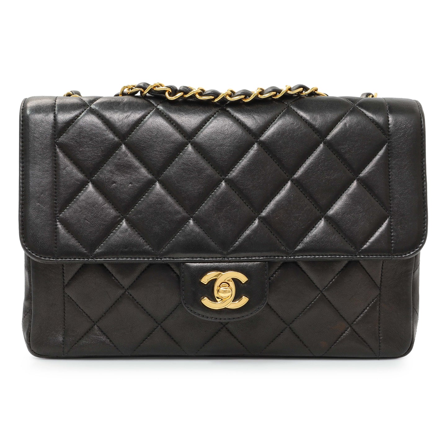 Exclusive Chanel Black Quilted Lambskin Vintage CC Chain Flap — Front View