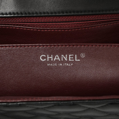 Exclusive Chanel Black Quilted Lambskin Maxi Single Flap — Detail View