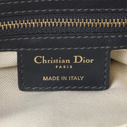 Exclusive Christian Dior Oblique Saddle Bag — Detail View