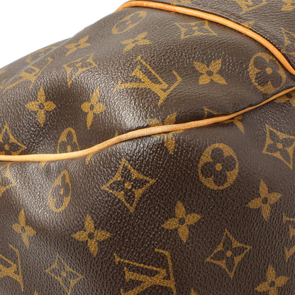 Exclusive Louis Vuitton Monogram Galliera GM — Lifestyle View