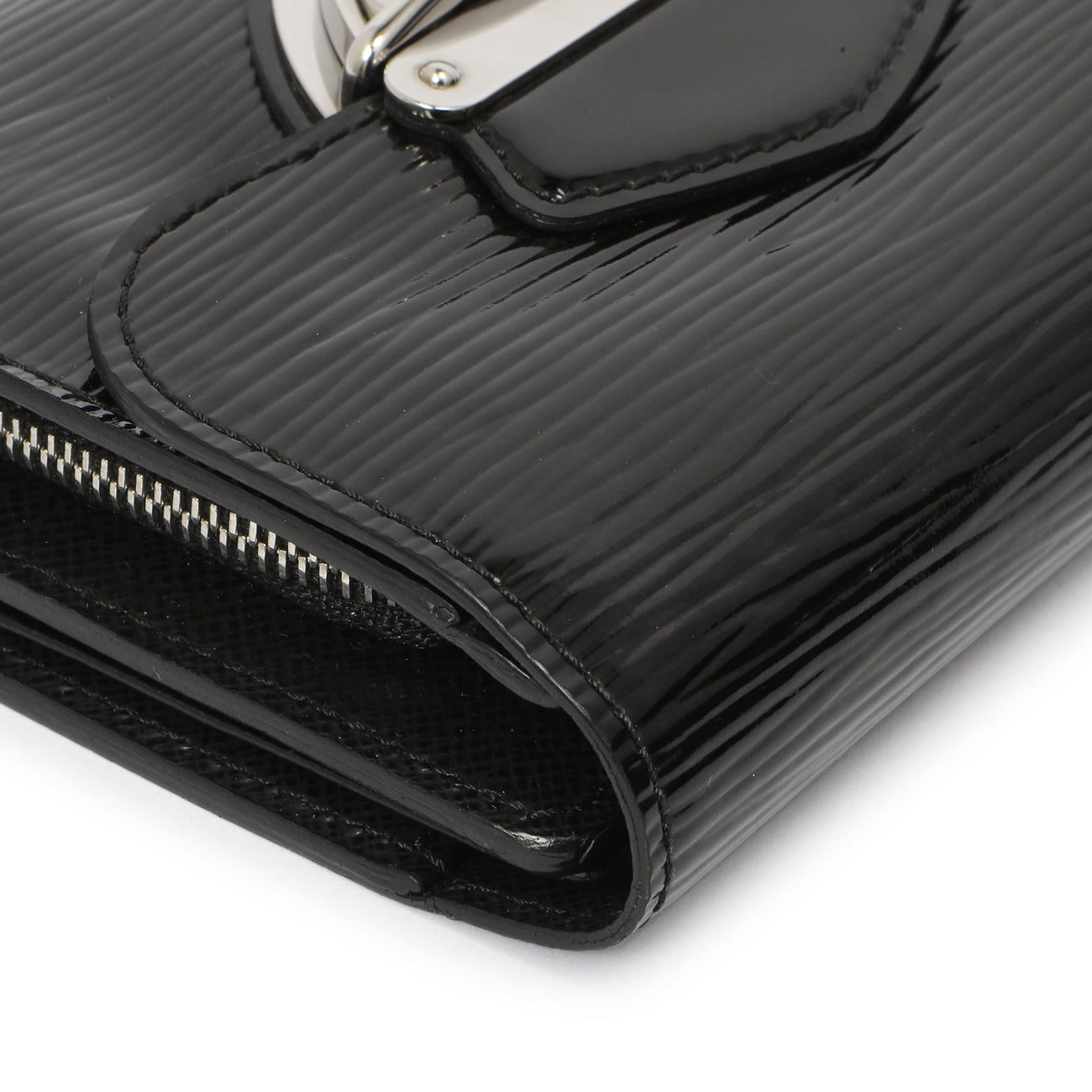 Exclusive Louis Vuitton Black Electric Epi Joey Wallet — Lifestyle View