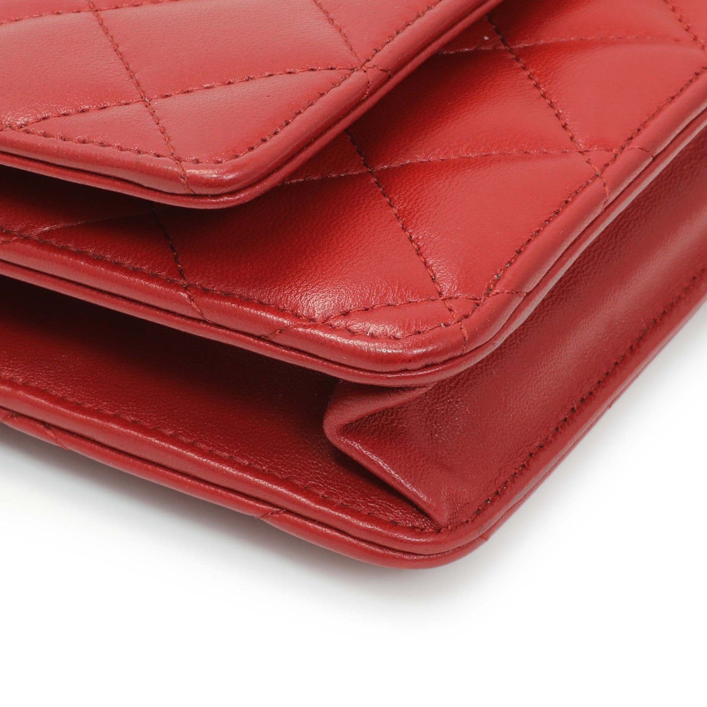 Exclusive Chanel Red Quilted Calfskin Classic Wallet On Chain — Top View