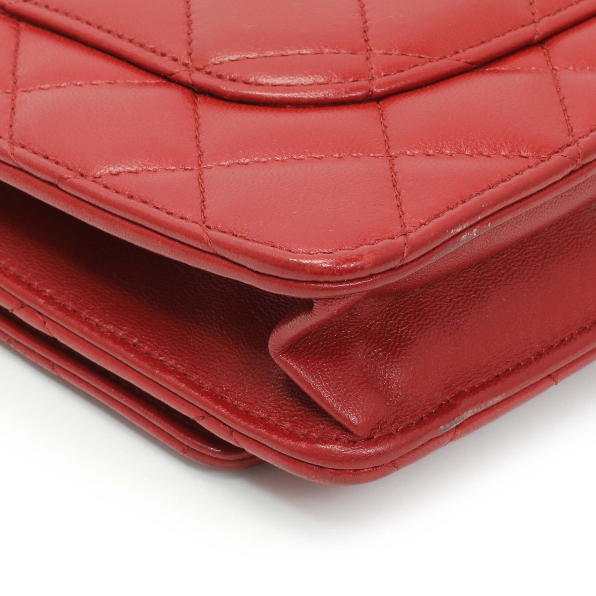 Exclusive Chanel Red Quilted Calfskin Classic Wallet On Chain — Lifestyle View