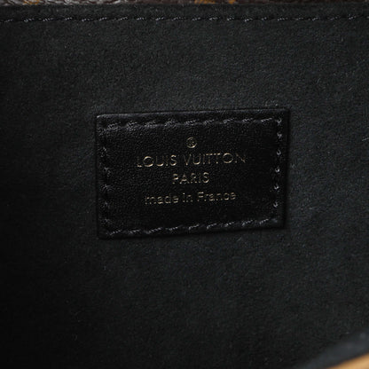 Exclusive Louis Vuitton Reverse Monogram Pochette Metis Backpack — Detail View
