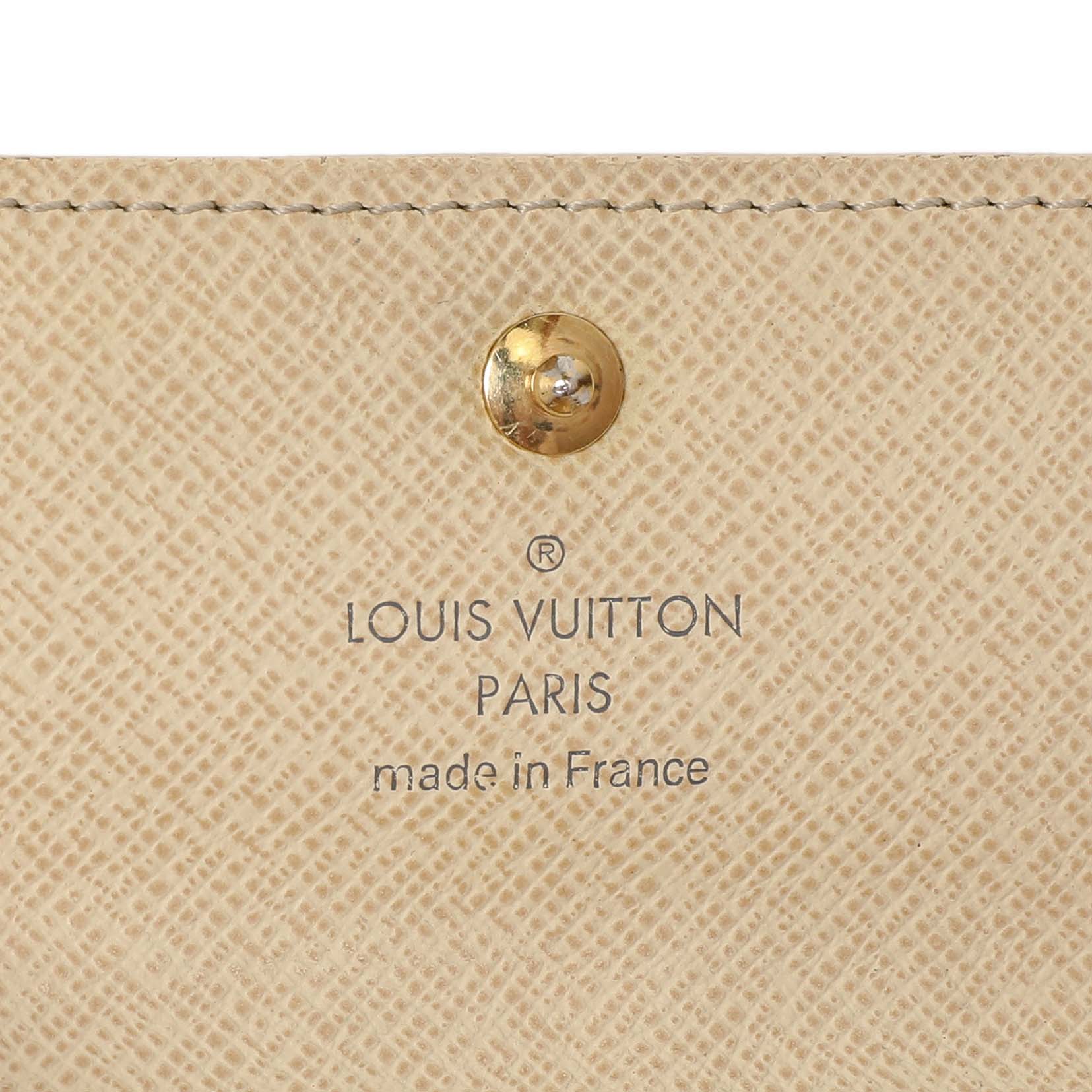 Exclusive Louis Vuitton Damier Azur 4 Key Holder — Alternate View 9