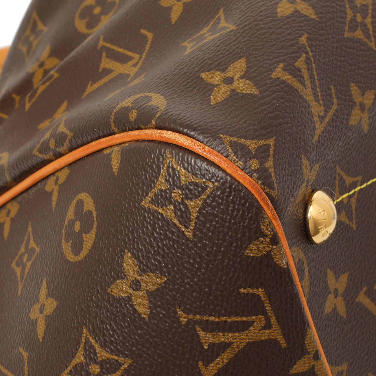 Exclusive Louis Vuitton Monogram Tivoli GM — Top View