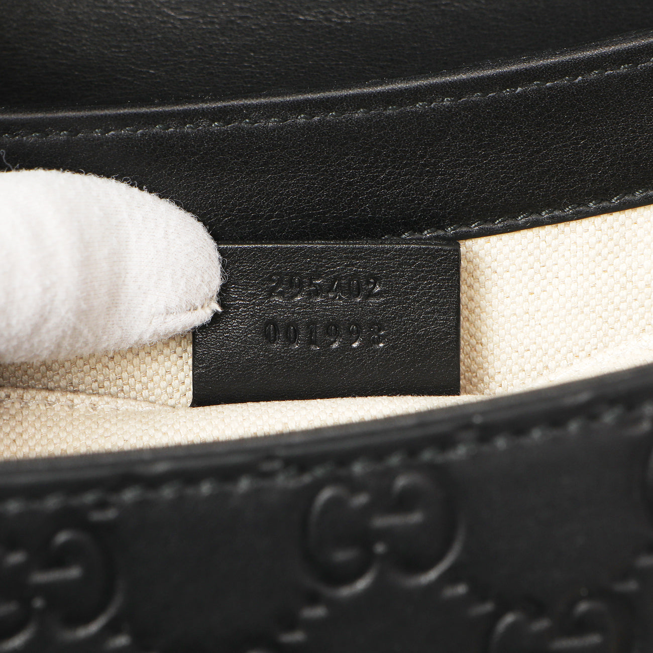 Exclusive Gucci Black Microguccissima Medium Emily Chain Shoulder Bag — Alternate View 7