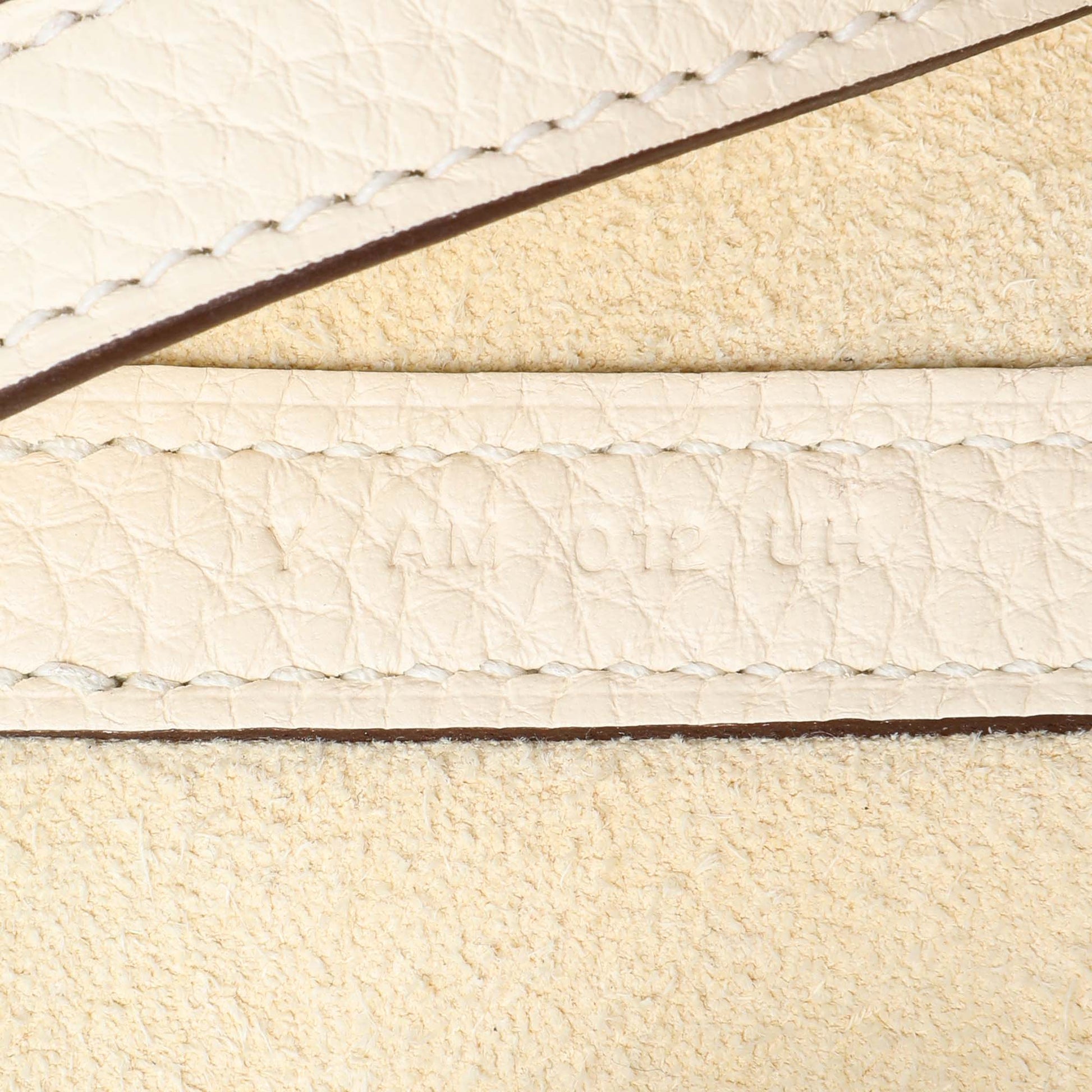 Exclusive Hermes Nata Clemence Picotin 18 — Lifestyle View