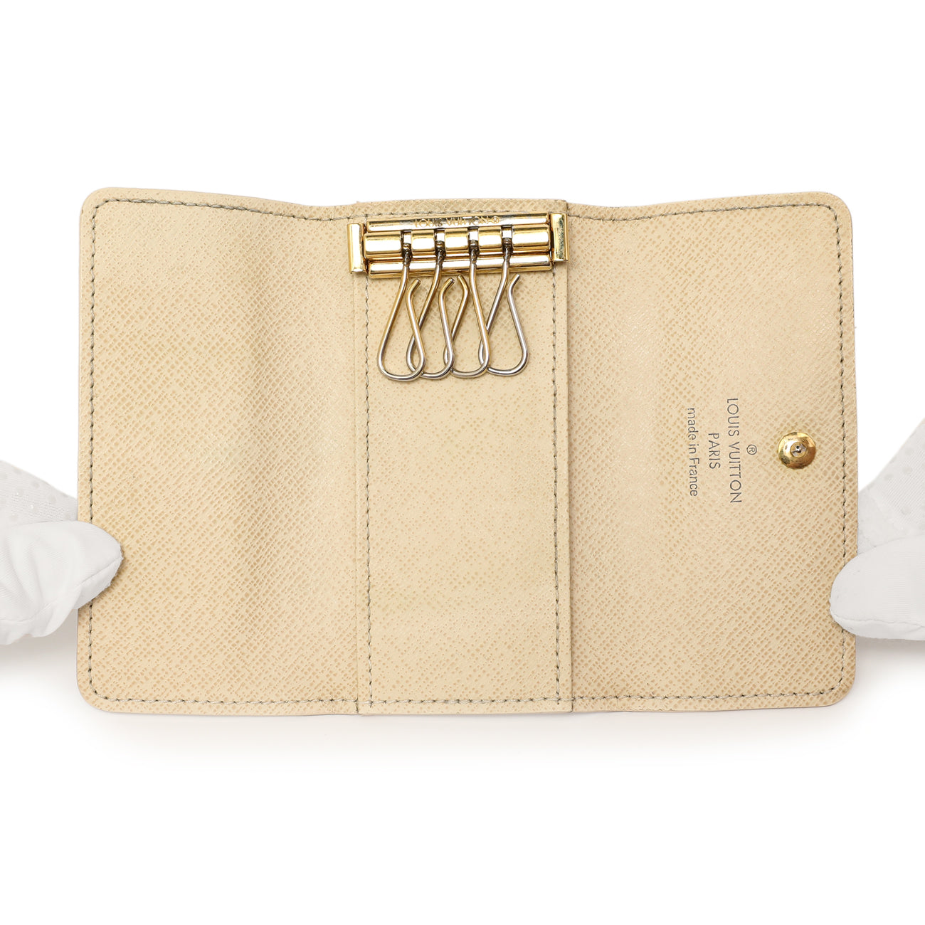 Exclusive Louis Vuitton Damier Azur 4 Key Holder — Alternate View 8