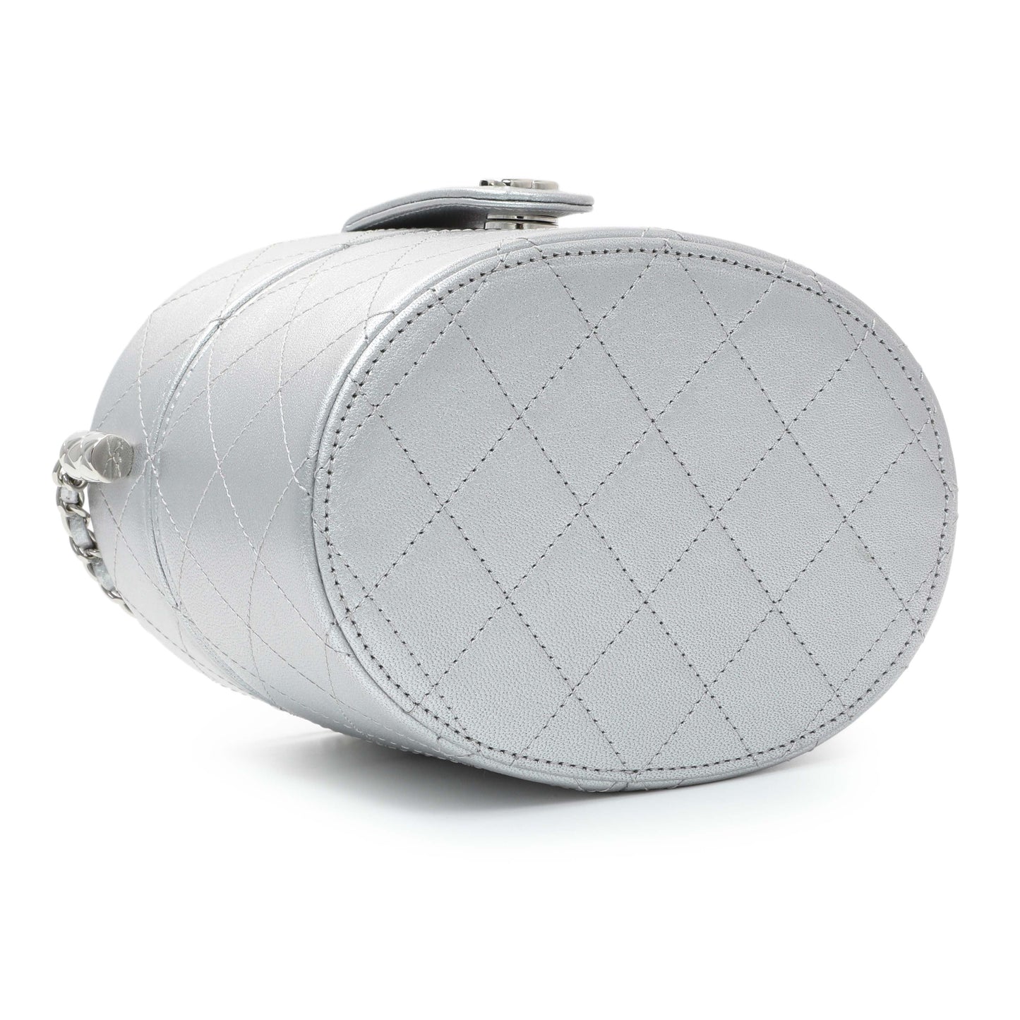 Exclusive Chanel Silver Quilted Round Vanity Case With Chain — Back View