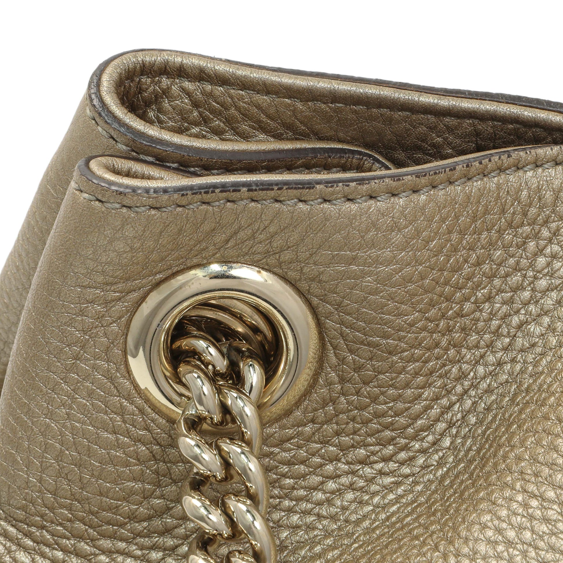 Exclusive Gucci Gold Pebbled Calfskin Medium Soho Chain Shoulder Bag — Alternate View 11