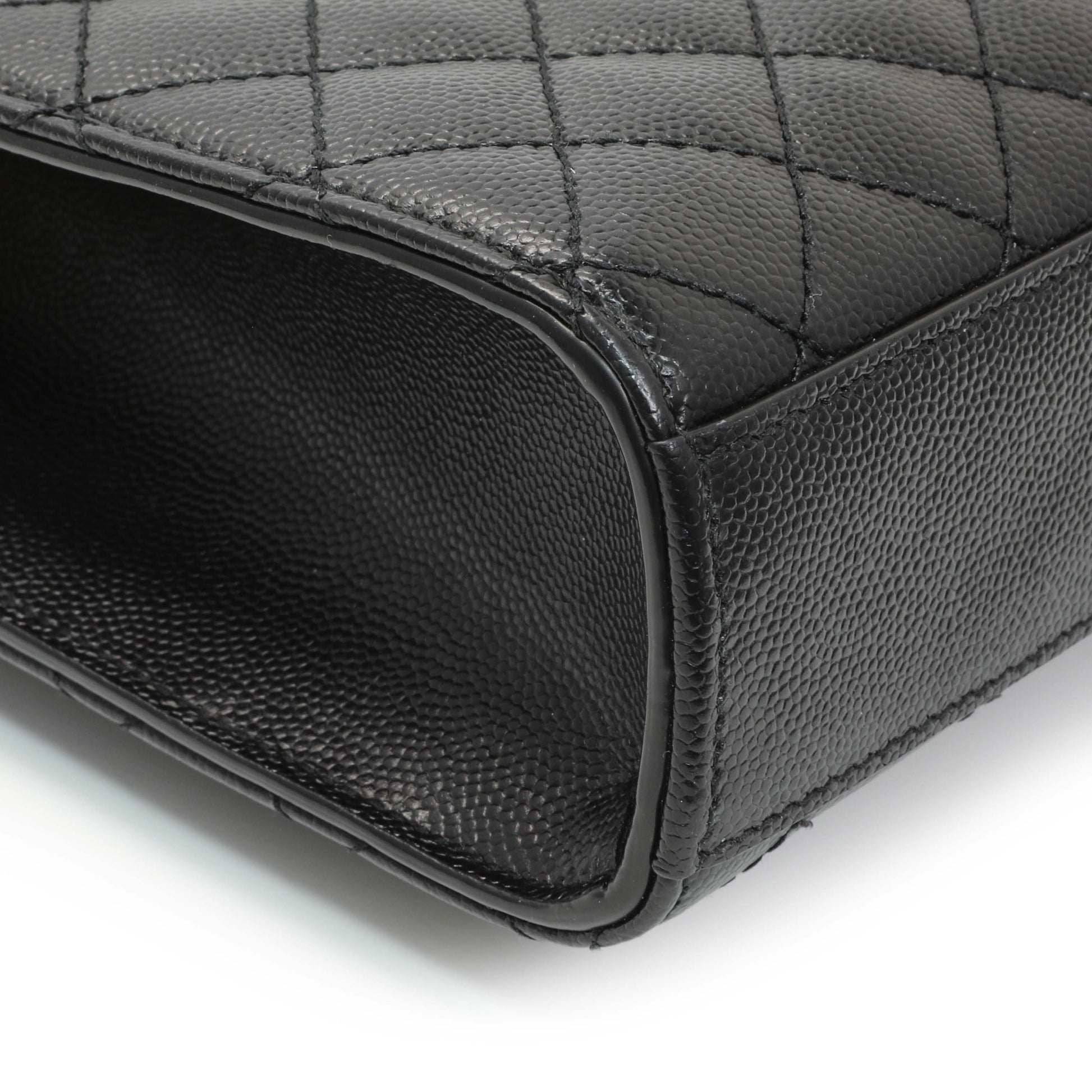 Exclusive Saint Laurent Grain De Poudre Textured Mixed Matelasse Triquilt Medium Monogram Satchel — Lifestyle View