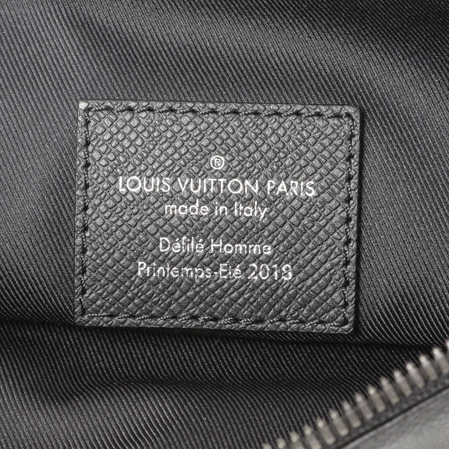 Exclusive Louis Vuitton Black Taiga Outdoor Cabas — Alternate View 12