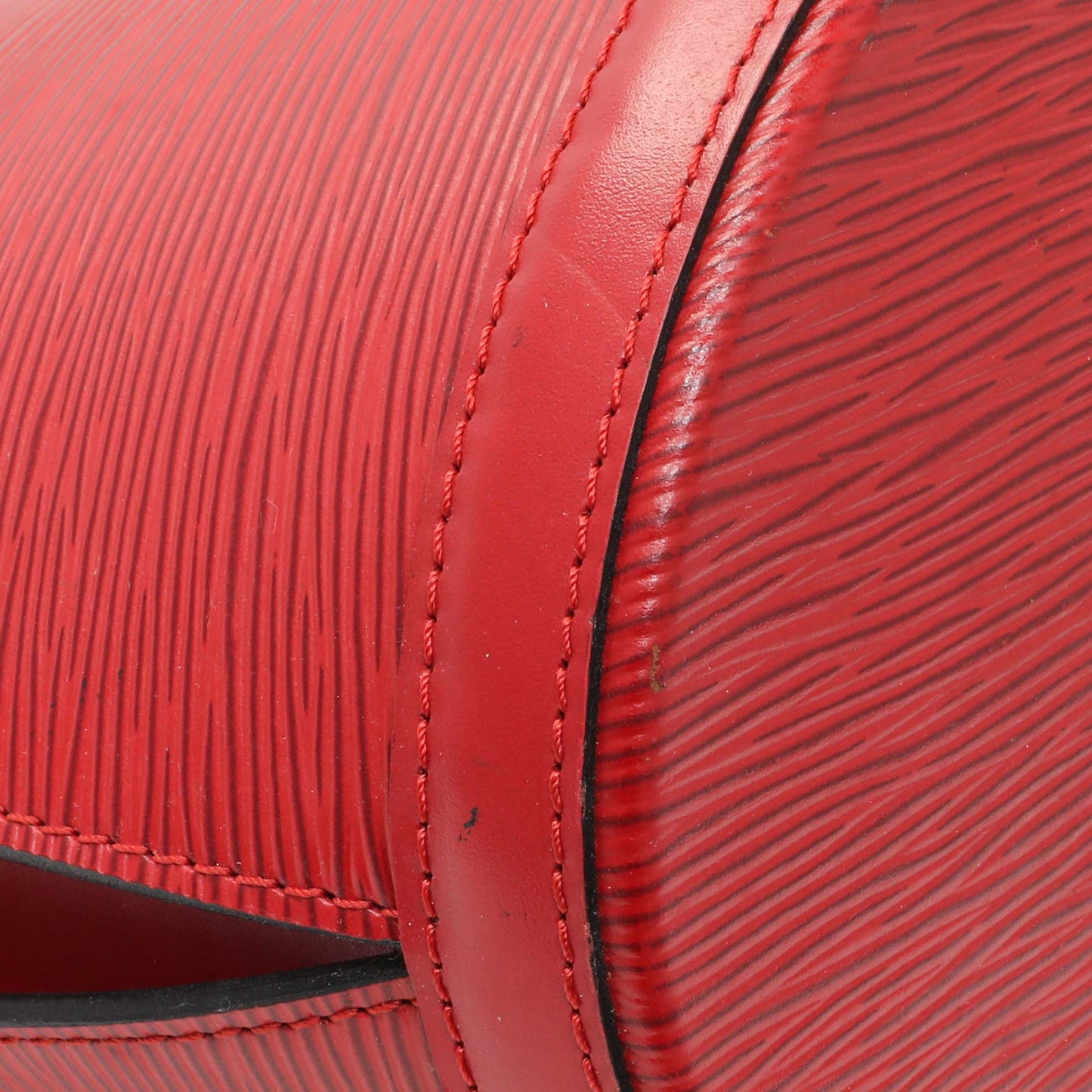 Exclusive Louis Vuitton Red Epi Cluny — Alternate View 8