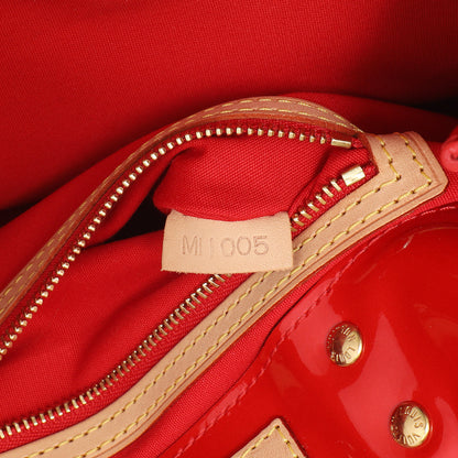 Exclusive Louis Vuitton Rouge Vernis Reade PM — Lifestyle View