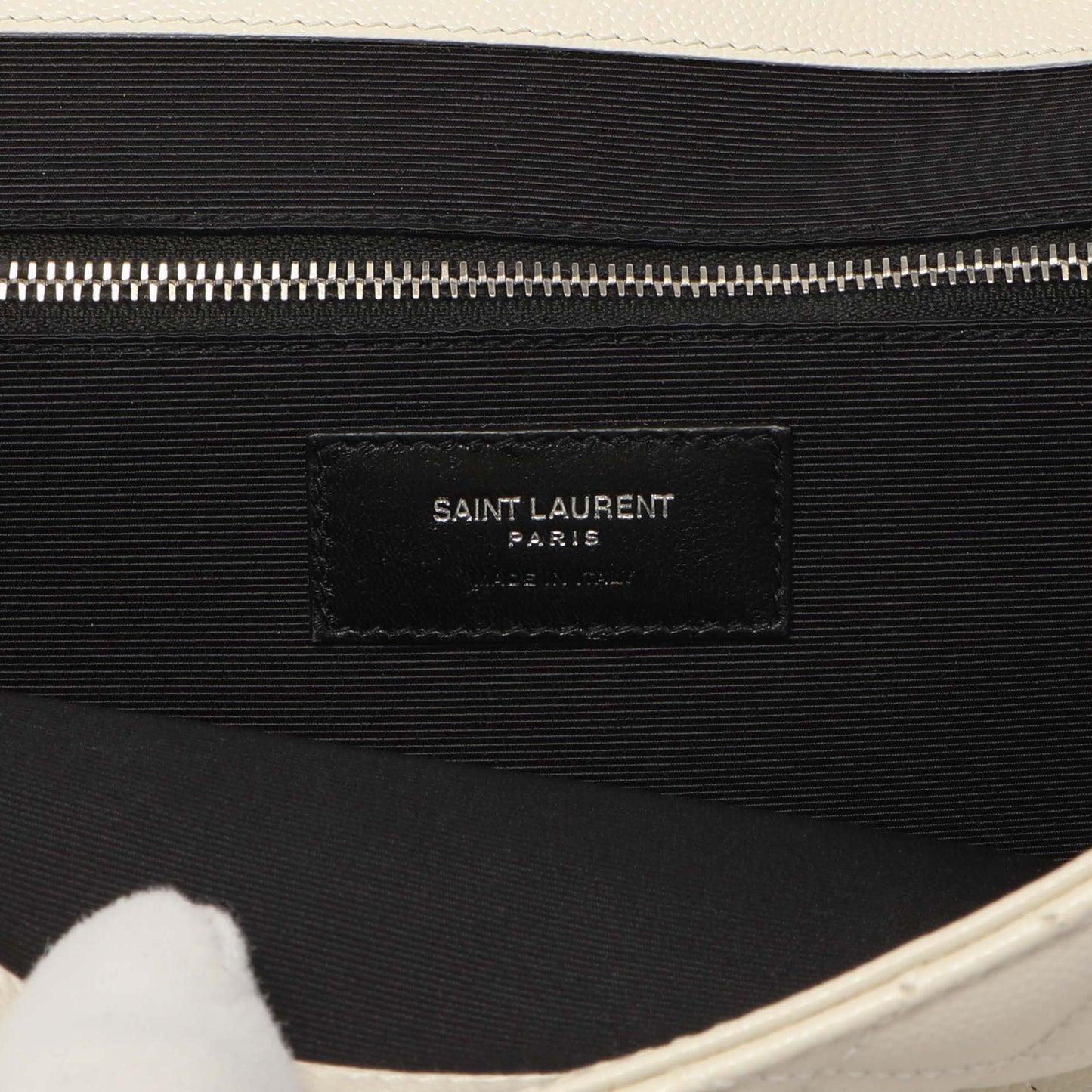 Exclusive Saint Laurent White Grain De Poudre Matelasse Chevron Large Triquilt Monogram Satchel — Alternate View 10