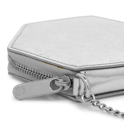 Exclusive Louis Vuitton Vernis Flocon Snowflake Coin Purse — Alternate View 7