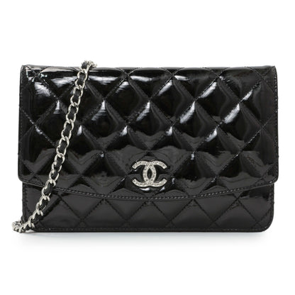 Exclusive Chanel Black Quilted Patent Brilliant Wallet On Chain WOC — Front View