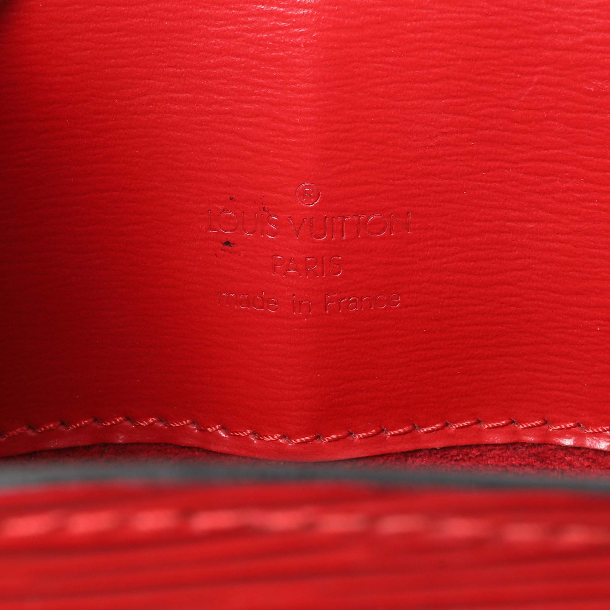 Exclusive Louis Vuitton Red Epi Cluny — Detail View