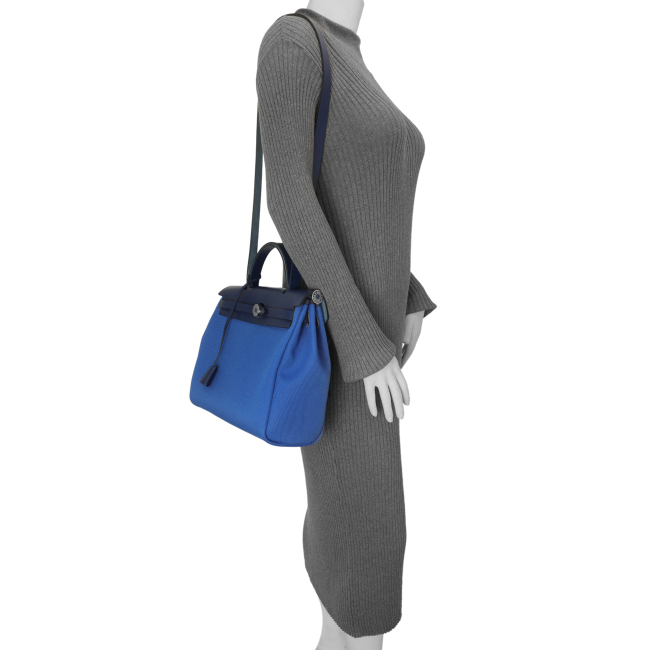 Exclusive Hermes Bleu Bill Toile Herbag Zip Retourne 31 — Alternate View 11