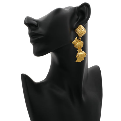 Exclusive Chanel Vintage Bow Clip-On Earrings — Back View