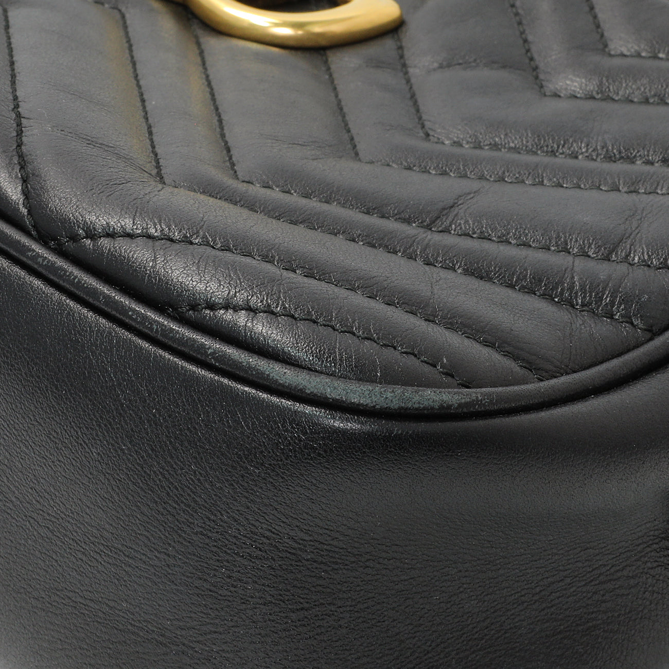 Exclusive Gucci Black Calfskin Matelasse Small GG Marmont Chain Shoulder Bag — Detail View