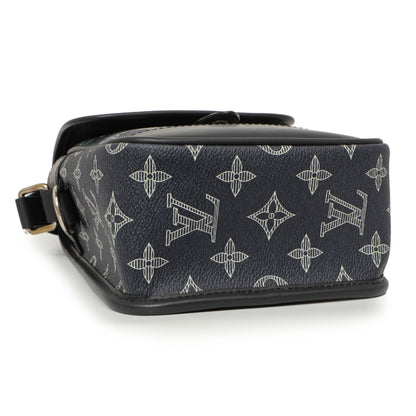 Exclusive Louis Vuitton Savane Monogram Elephant Chapman Messenger BB — Top View