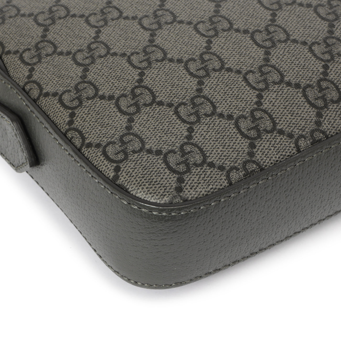 Exclusive Gucci Grey GG Supreme Monogram Ophidia Crossbody — Lifestyle View