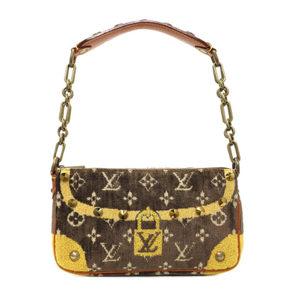 Exclusive Louis Vuitton Monogram Trompe L'oeil Pochette — Front View
