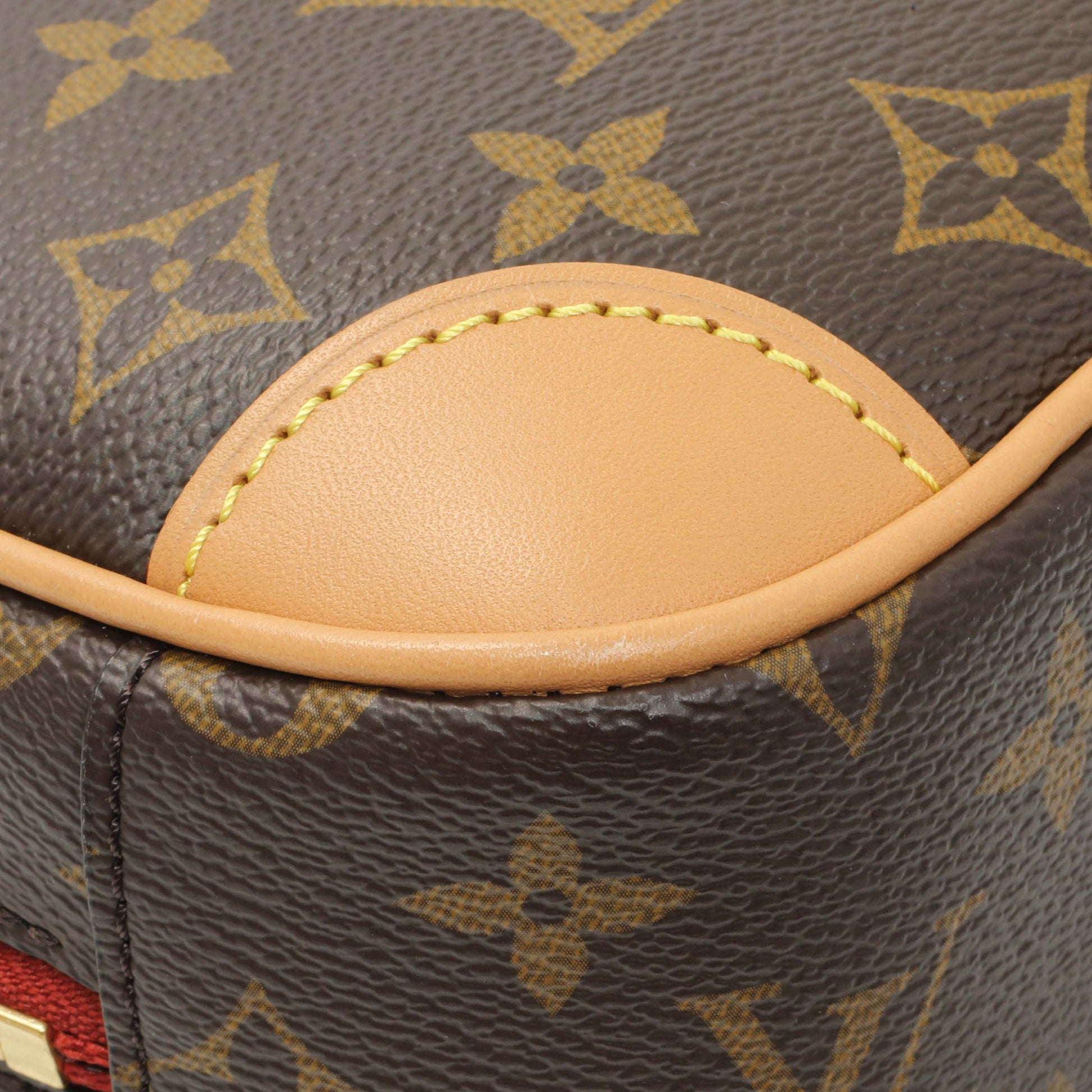 Exclusive Louis Vuitton Monogram Deauville Mini — Lifestyle View