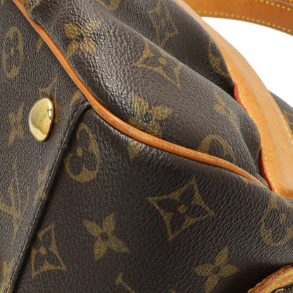 Exclusive Louis Vuitton Monogram Klara — Detail View