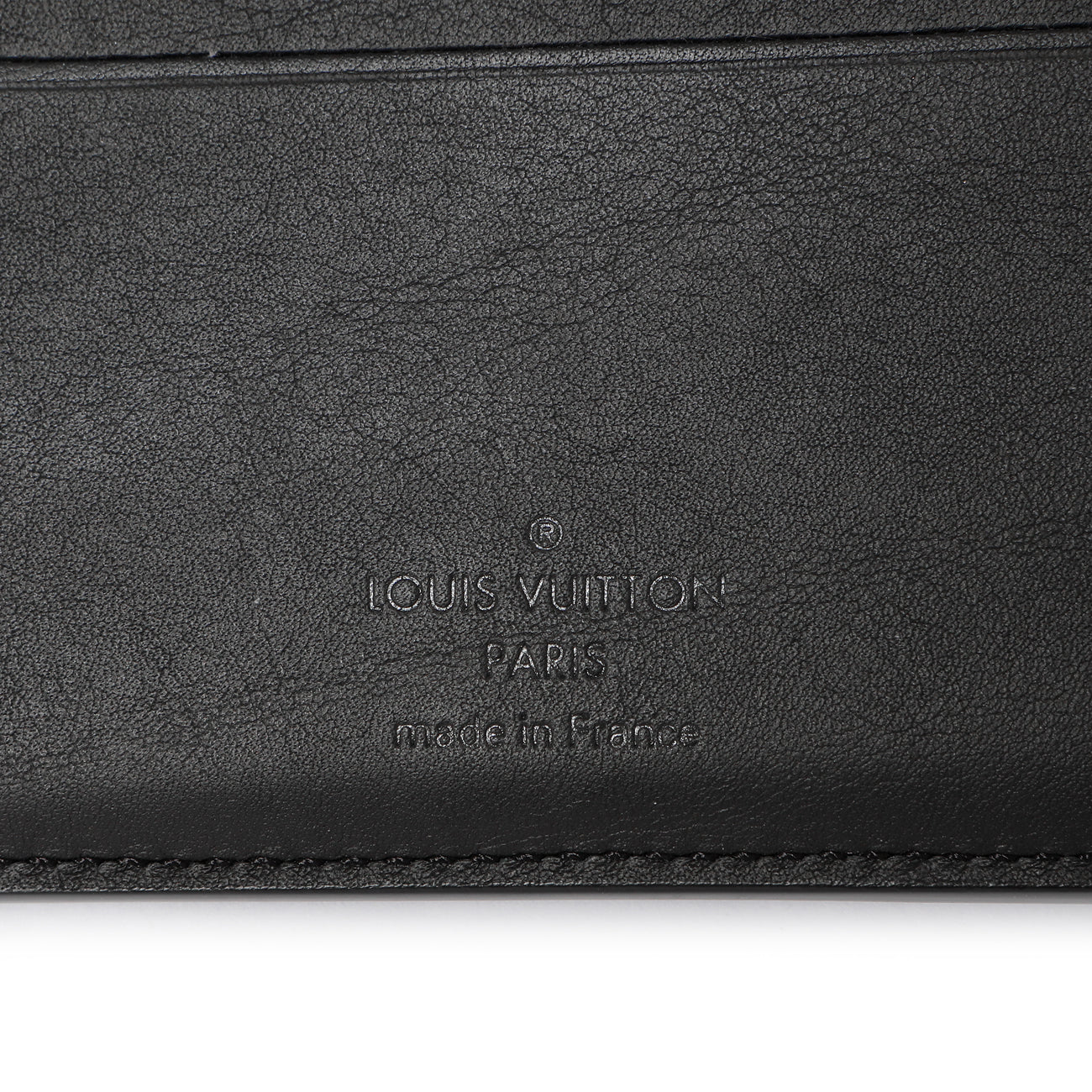 Exclusive Louis Vuitton Black Calfskin Aerogram Multiple Wallet — Detail View