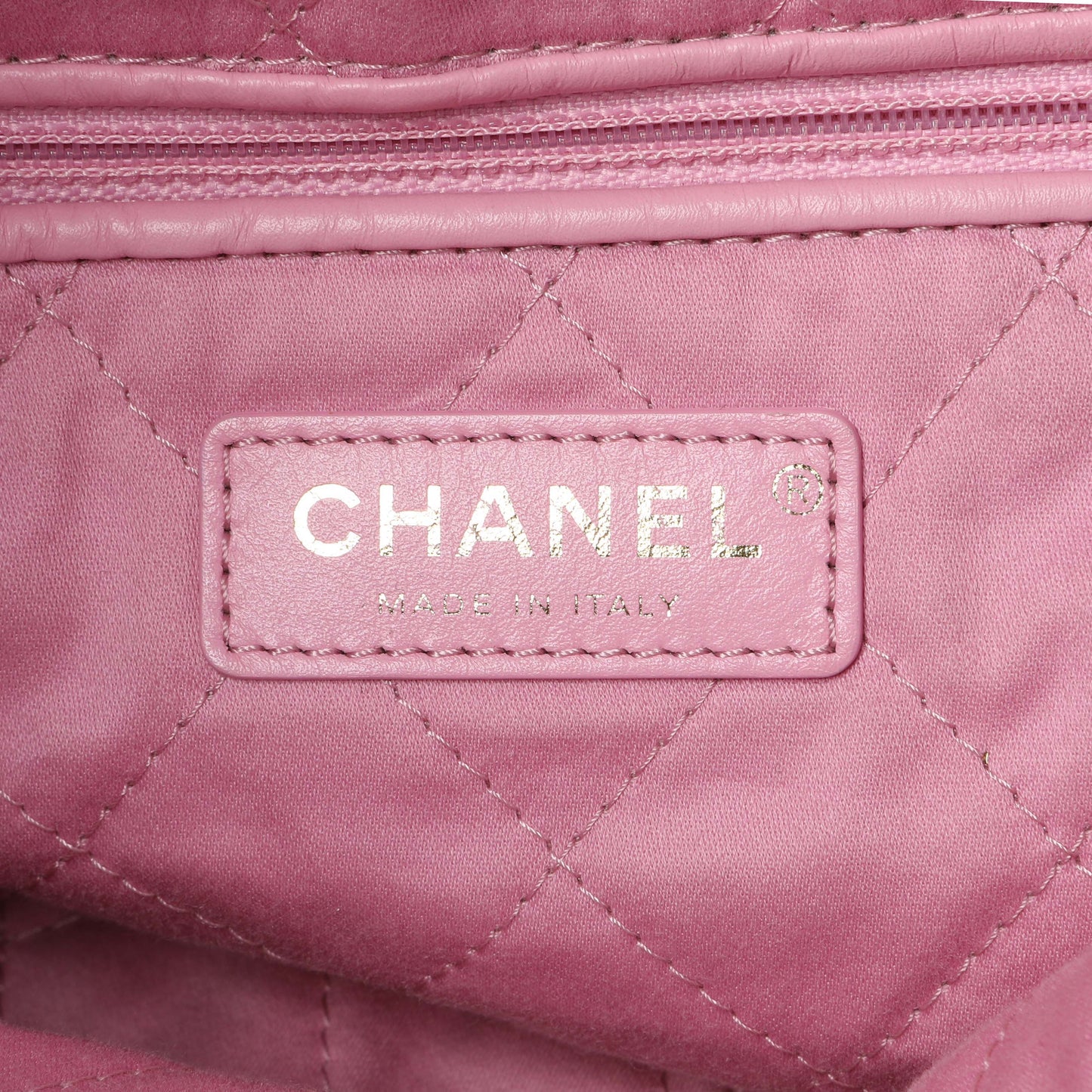 Exclusive Chanel Pink Shiny Calfskin Large Chanel 22 — Alternate View 9