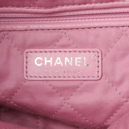 Exclusive Chanel Pink Shiny Calfskin Large Chanel 22 — Alternate View 9