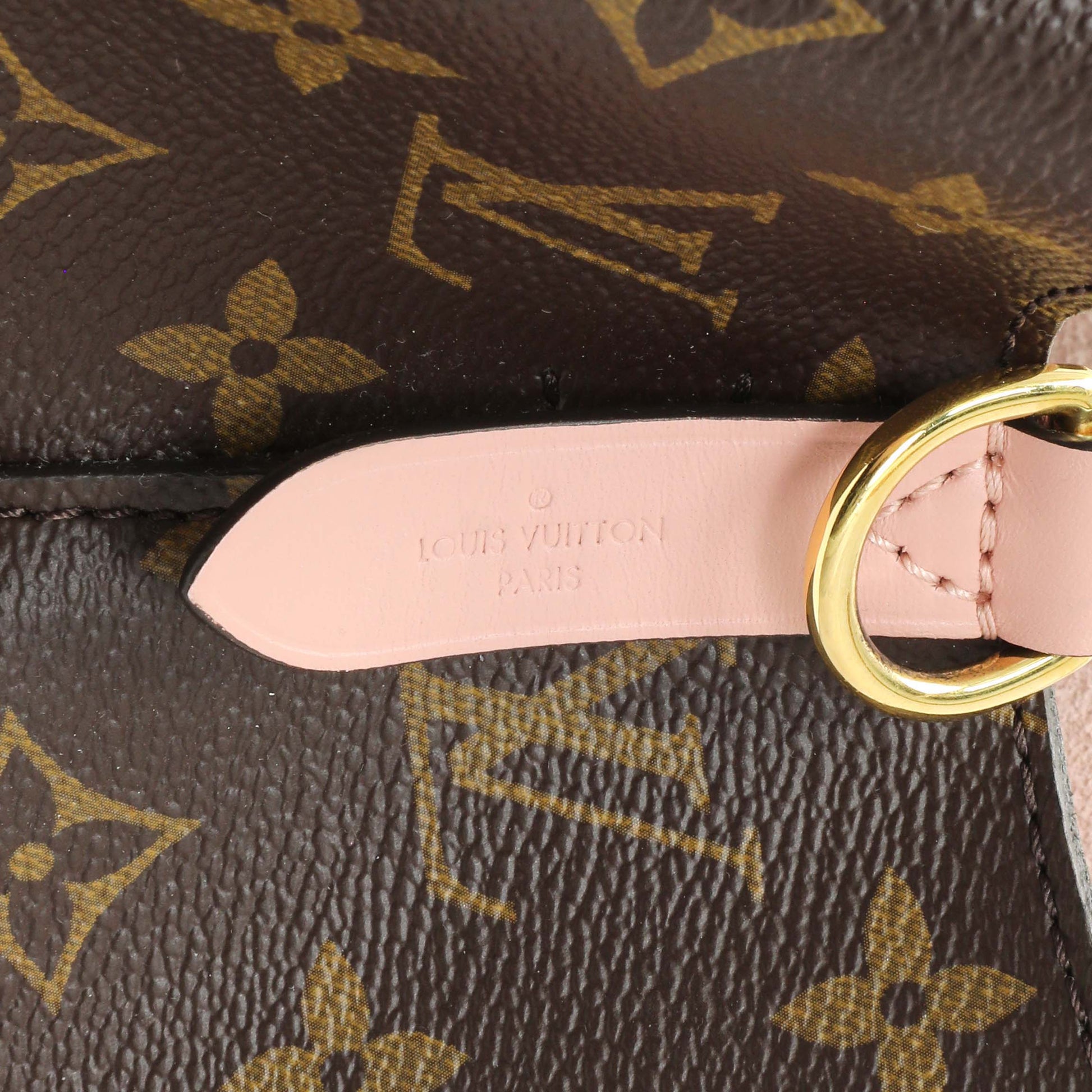 Exclusive Louis Vuitton Rose Poudre Monogram Neonoe MM — Detail View