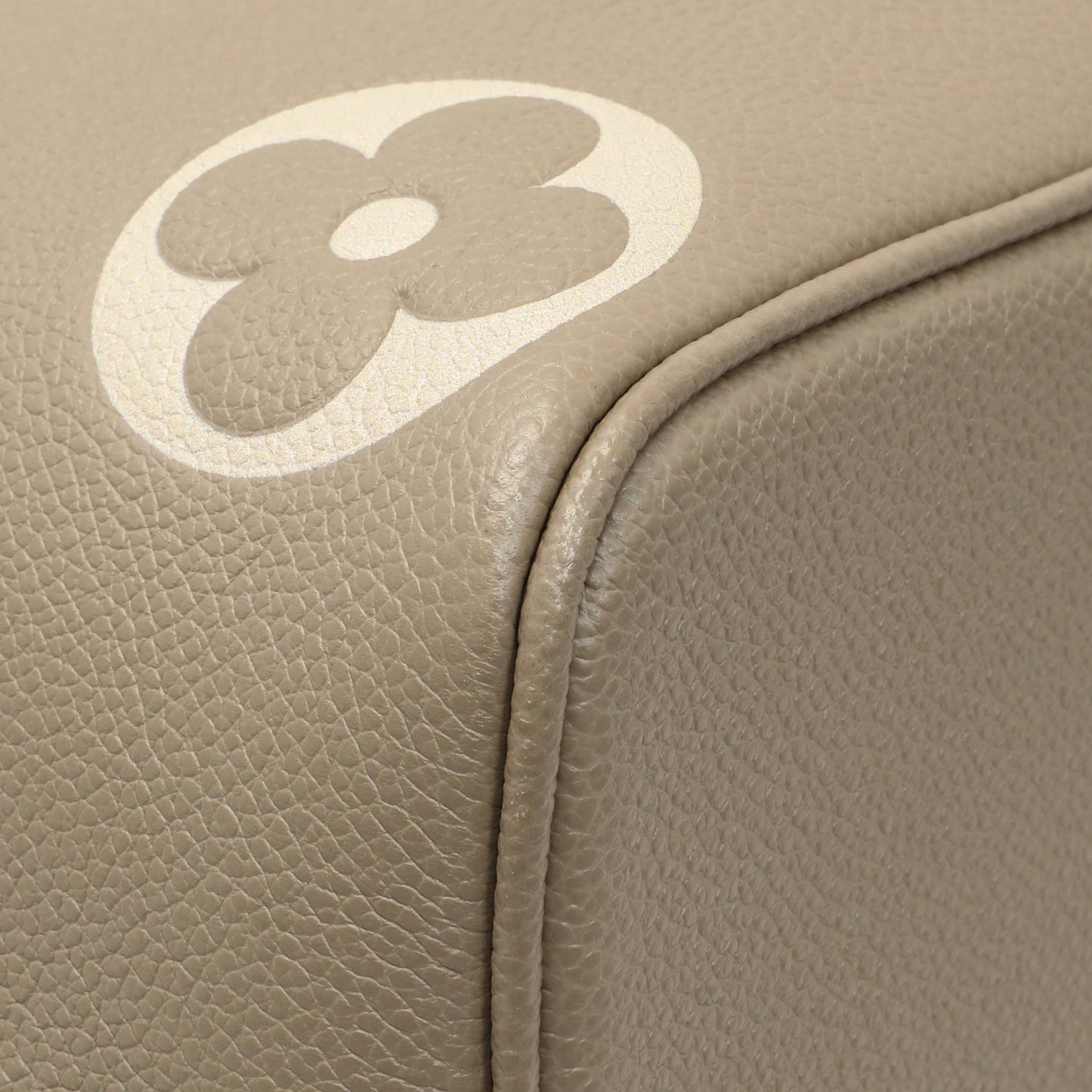 Exclusive Louis Vuitton Tourterelle Creme Empreinte Monogram Giant NeoNoe MM — Lifestyle View