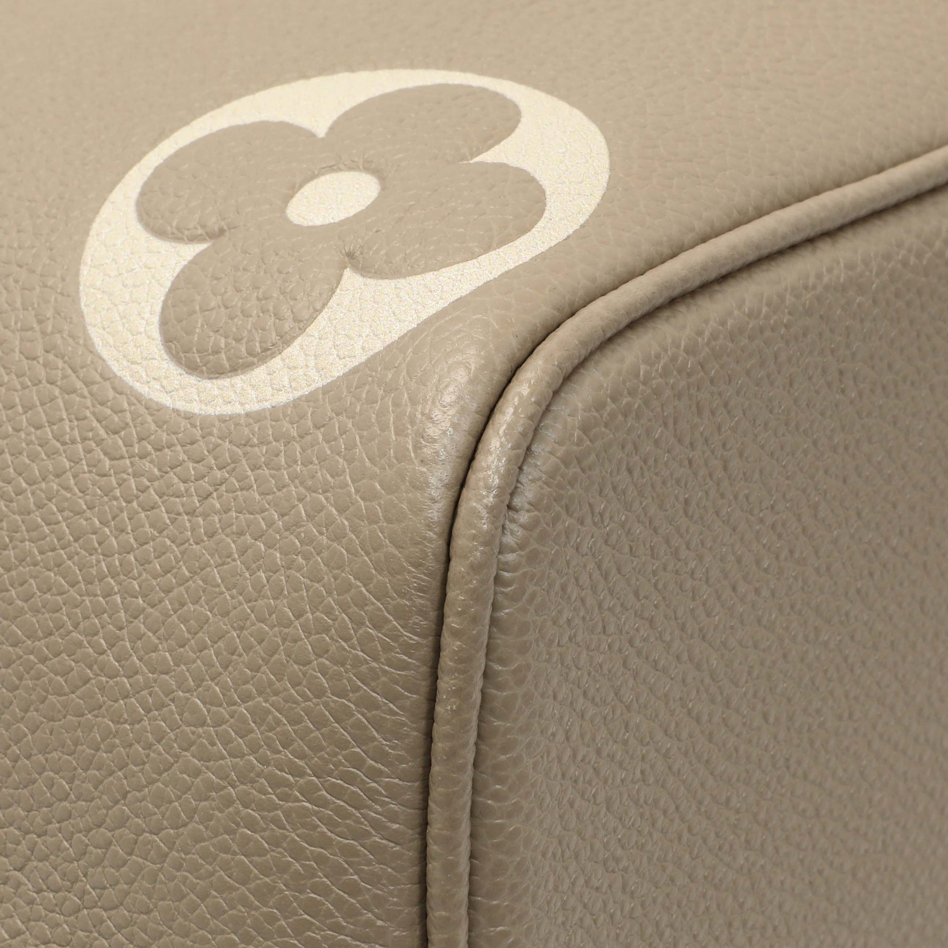 Exclusive Louis Vuitton Tourterelle Creme Empreinte Monogram Giant NeoNoe MM — Lifestyle View