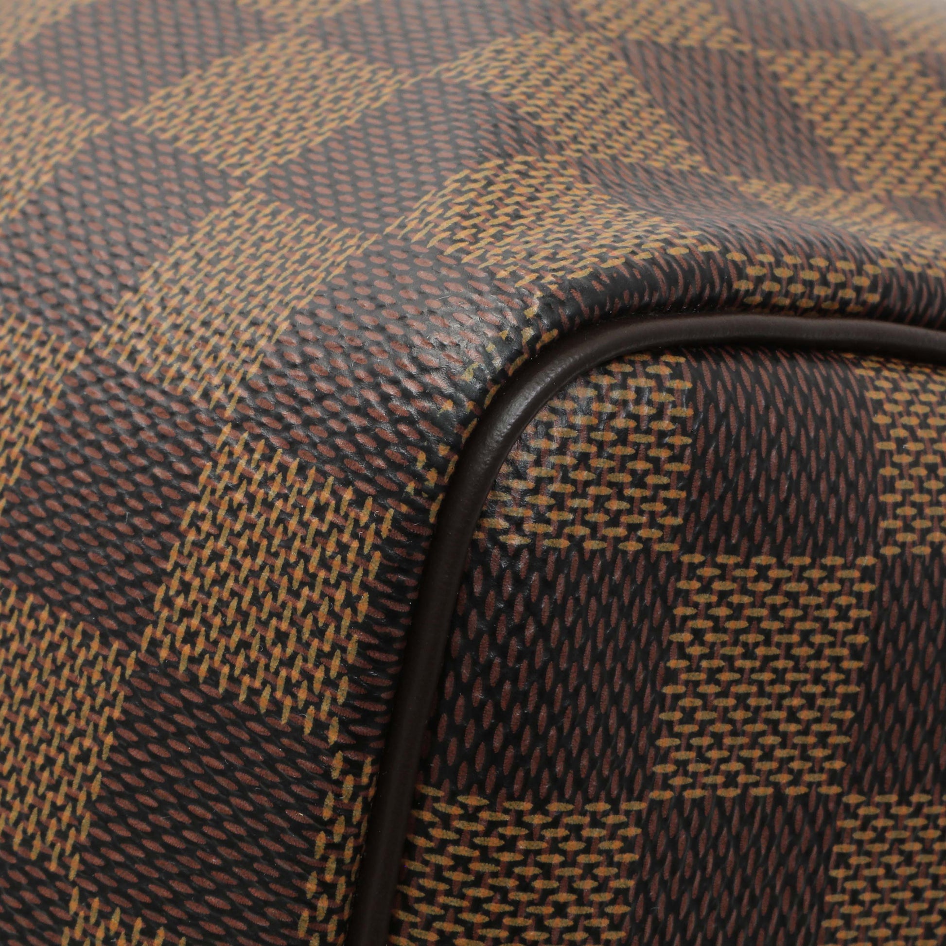 Exclusive Louis Vuitton Damier Ebene Speedy Bandouliere 25 — Detail View