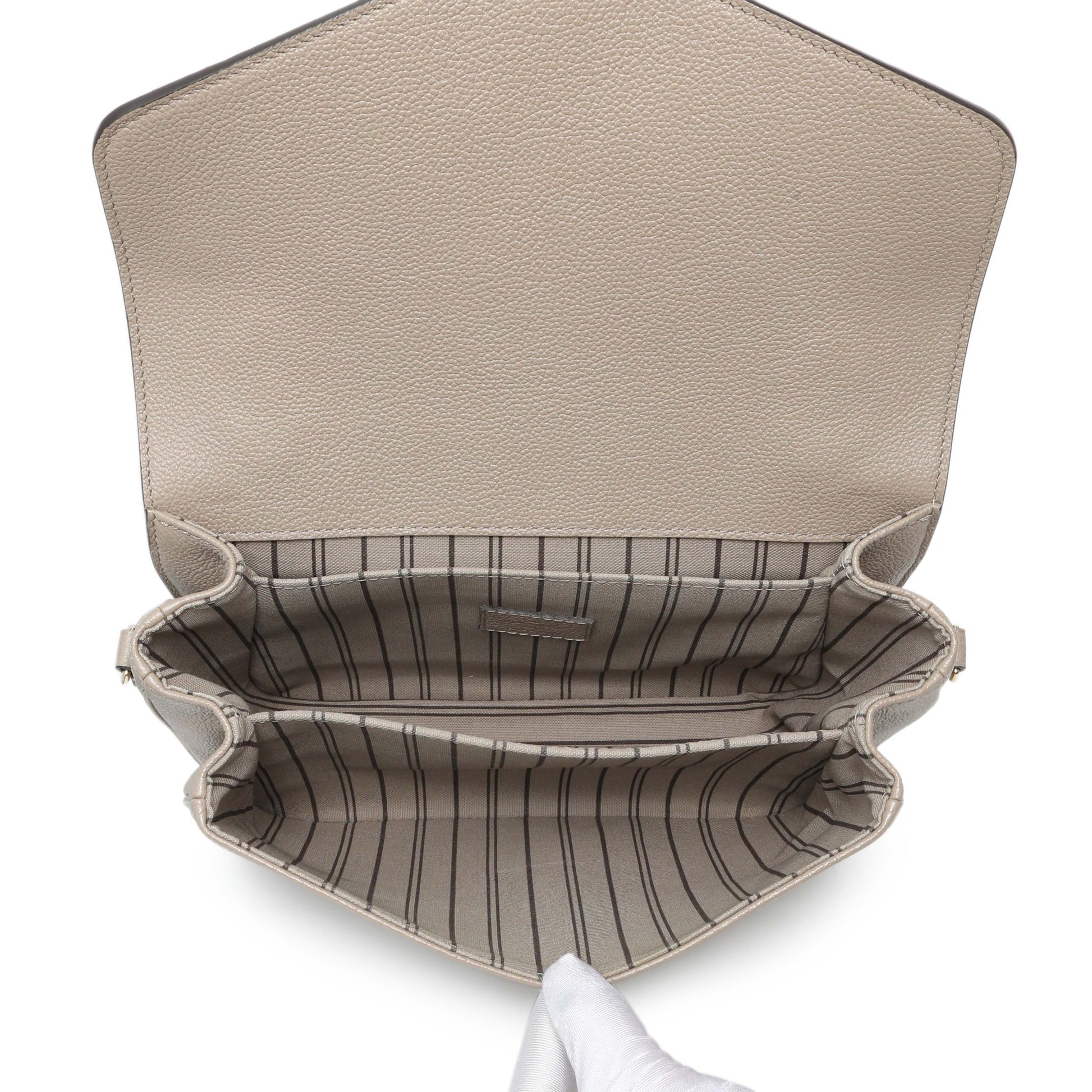 Exclusive Louis Vuitton Tourterelle Empreinte Pochette Metis — Alternate View 8