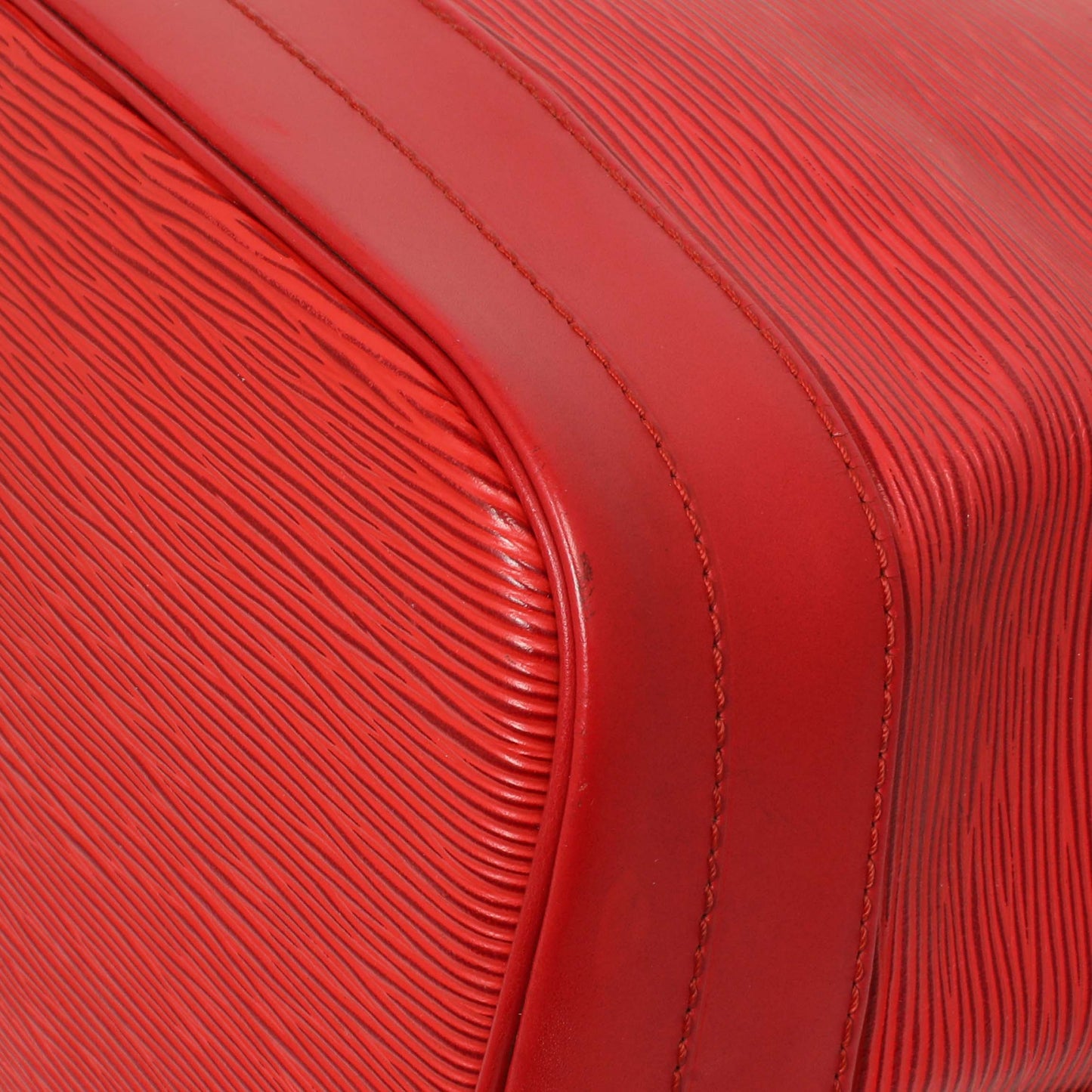 Exclusive Louis Vuitton Red Epi Noe — Detail View