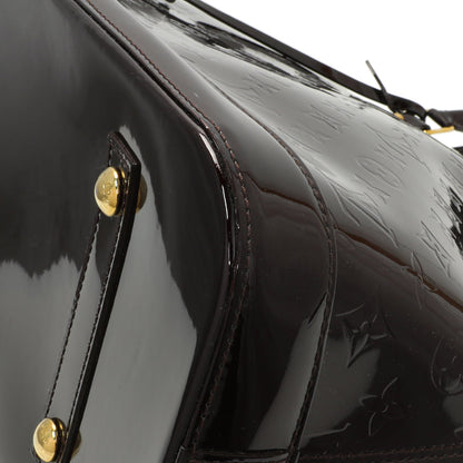 Exclusive Louis Vuitton Amarante Vernis Alma GM — Detail View